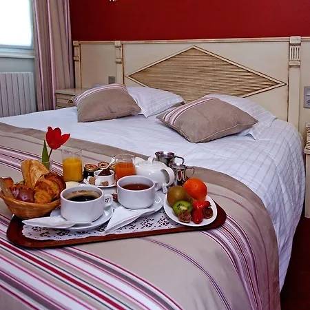 Hotel Logis Restaurant De La Selune Ducey-Les Cheris