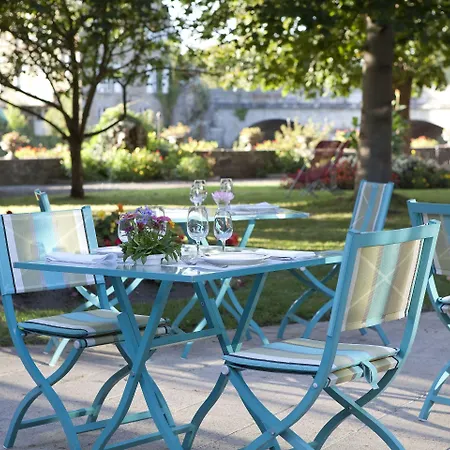 Logis Restaurant De La Selune Hotel