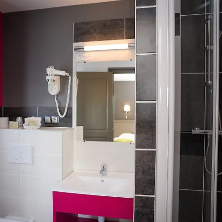 Hotel Logis Restaurant De La Selune Ducey-Les Cheris