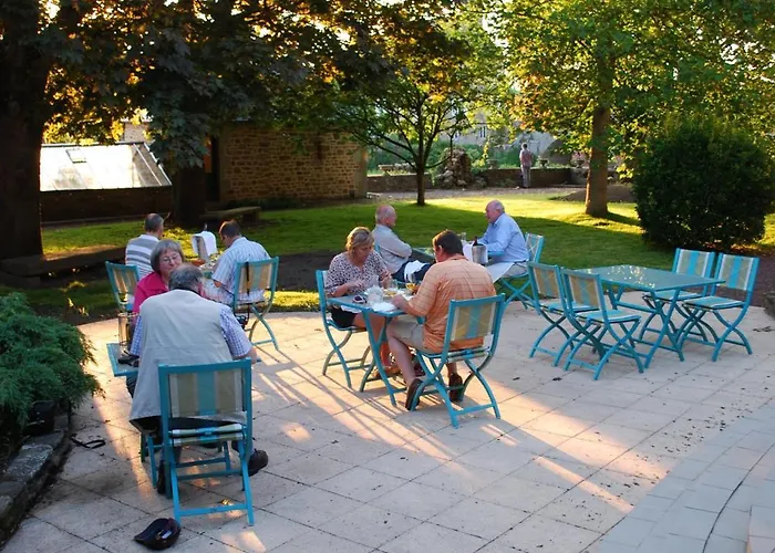 Logis Restaurant De La Selune Ducey-Les Cheris