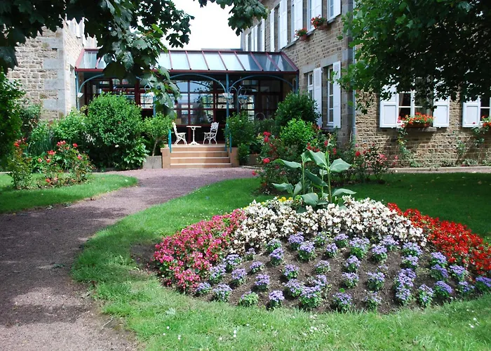 מלון Logis Restaurant De La Selune Ducey-Les Cheris