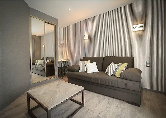 Logis Restaurant De La Selune 3*