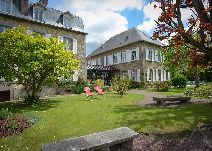 Logis Restaurant De La Selune Ducey-Les Cheris