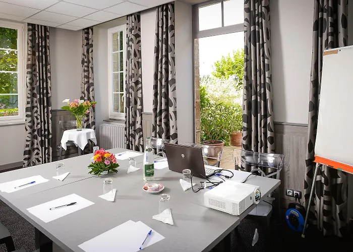 Logis Restaurant De La Selune Ducey-Les Cheris