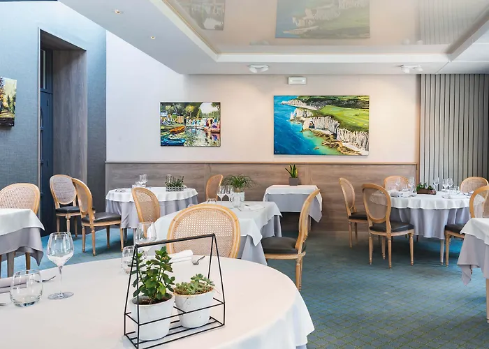 Logis Restaurant De La Selune Ducey-Les Cheris