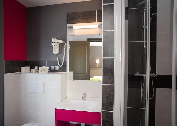 מלון Logis Restaurant De La Selune Ducey-Les Cheris